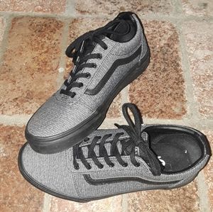 VANS OLD SCHOOL BLACK/GRAY LOW TOP SHOES